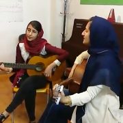 گیتار نوازان آموزشگاه موسیقی چاووش شیراز