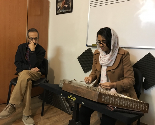 اجرای هنرجویی سنتورنوازان موسیقی چاووش شیراز